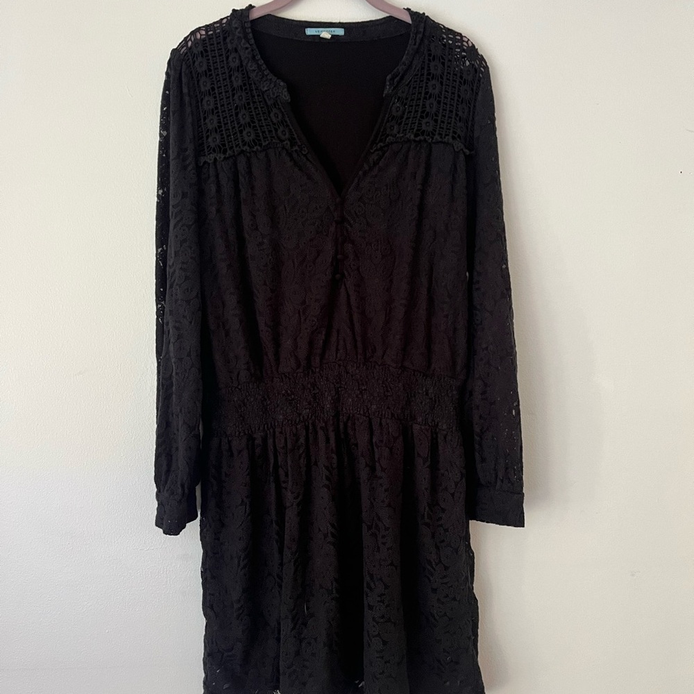 Cute tunic lace shirt dress.